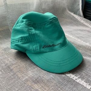 Eddie Bauer outdoor hat.